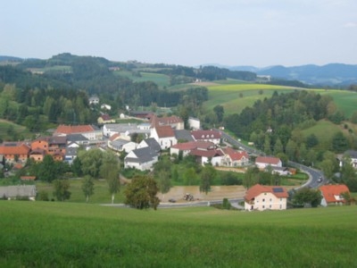 Bild zeigt den Ort Schönau